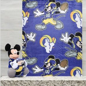 NEW Mickey Mouse Character Hugger Pillow & Silk Touch Throw   LOS ANGELES RAMS